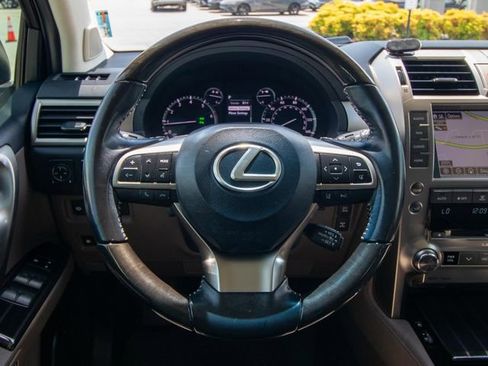 Used 2020 Lexus GX 460 Premium AWD/4WD image 24