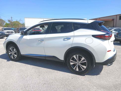 Used 2023 Nissan Murano SV image 7