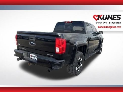 Used 2018 Chevrolet Silverado 1500 LTZ Z71 w/ LTZ Plus Package AWD/4WD image 10