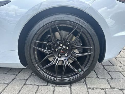 Used 2023 Chevrolet Corvette Z06 RWD image 11