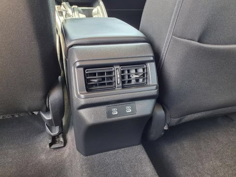 Used 2025 Honda Accord SE image 14