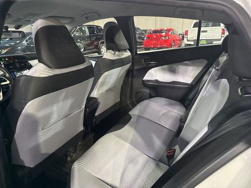Used 2016 Toyota Prius Three image 13