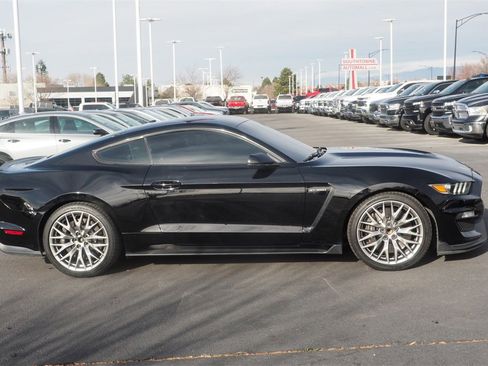 Used 2016 Ford Mustang Shelby GT350 w/ Technology Package image 4