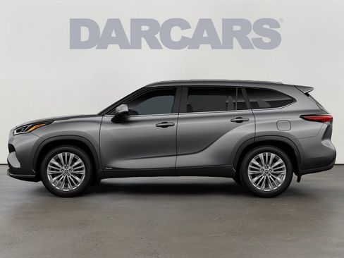 New 2026 Toyota Highlander Platinum AWD/4WD image 11