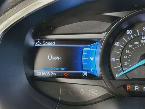 Used 2019 Ford Edge Titanium w/ Equipment Group 301A AWD/4WD image 18