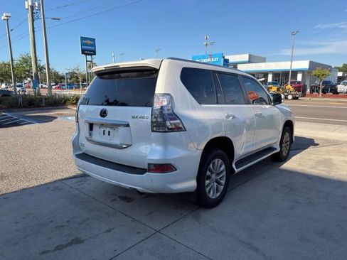 Used 2021 Lexus GX 460 Premium w/ Premium Package AWD/4WD image 4