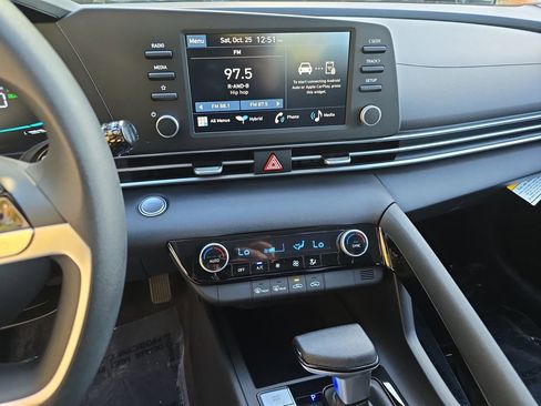 New 2026 Hyundai Elantra Blue image 20