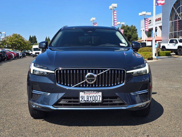 Used 2023 Volvo XC60 B5 Plus AWD/4WD image 2