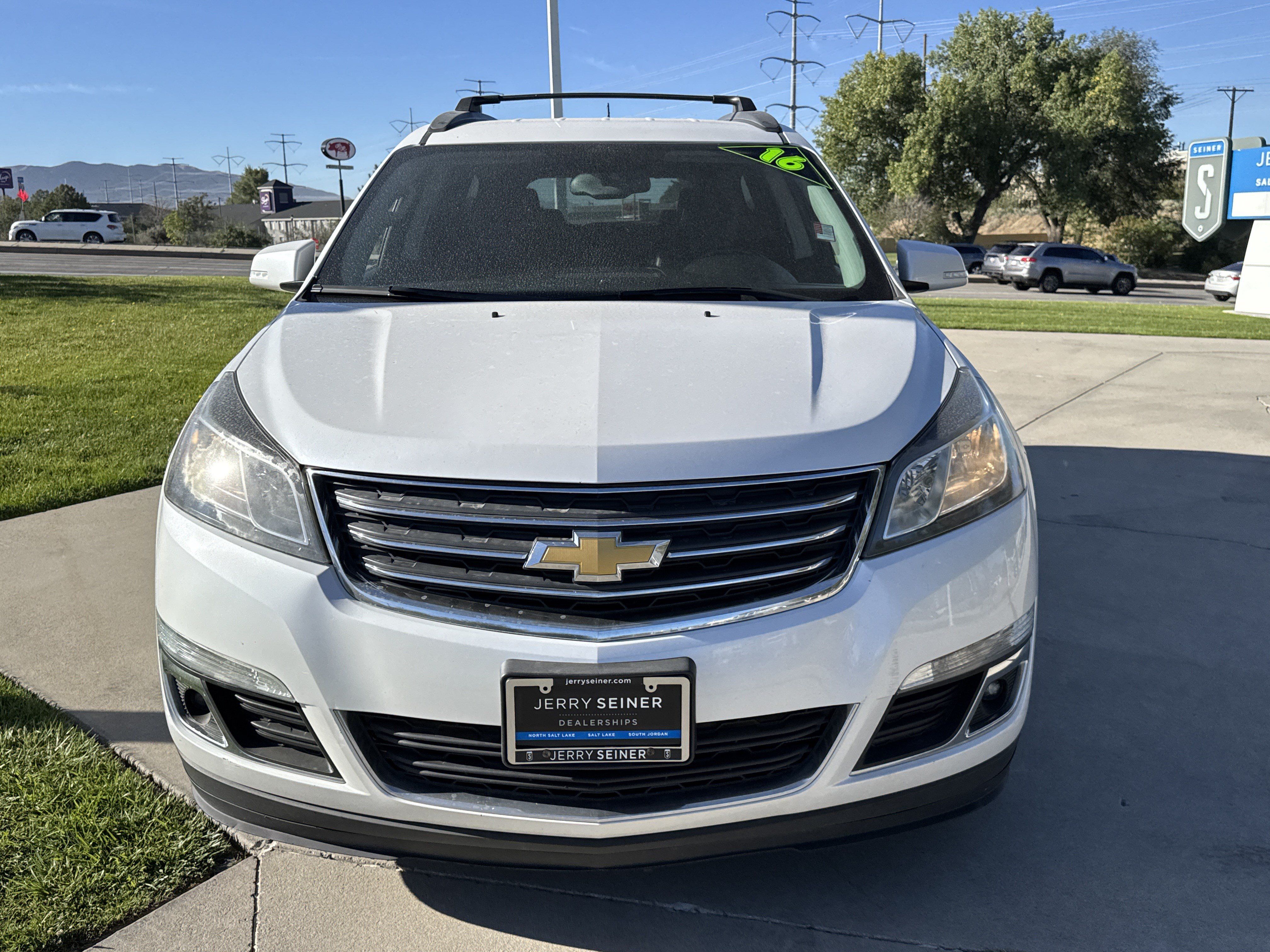 Used 2016 Chevrolet Traverse LT AWD/4WD image 8