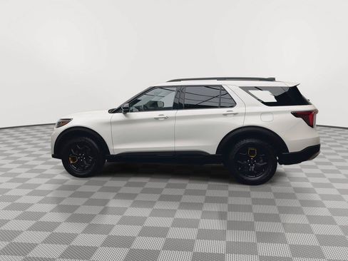 Used 2026 Ford Explorer Tremor w/ Tremor Ultimate Package AWD/4WD image 40