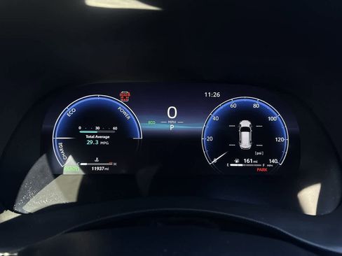 Used 2024 Toyota Highlander Platinum image 18