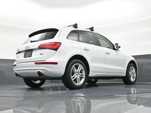 Used 2017 Audi Q5 2.0T Premium AWD/4WD image 30