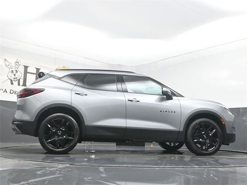 Used 2023 Chevrolet Blazer LT w/ LPO, Black Grille Bar Package image 52