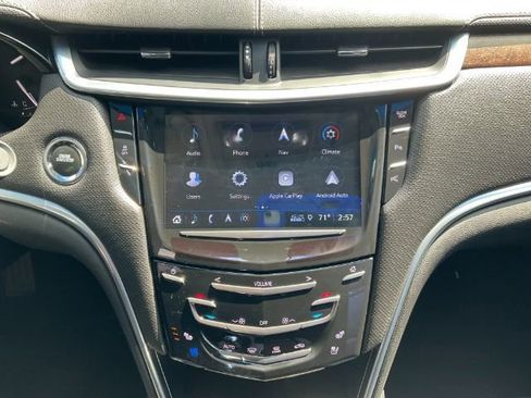 Used 2019 Cadillac XTS Luxury FWD image 25