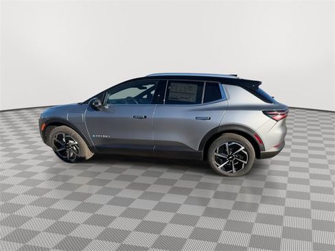 New 2026 Chevrolet Equinox EV LT image 6