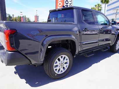 New 2026 Toyota Tacoma SR