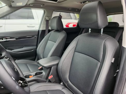 Used 2024 Kia Seltos EX AWD/4WD image 14