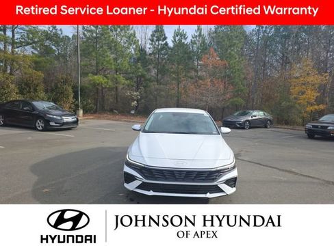 Certified 2025 Hyundai Elantra Blue image 11