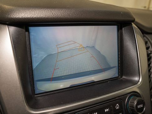 Used 2018 Chevrolet Tahoe LT image 15