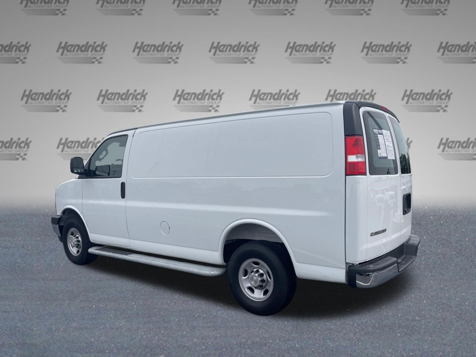 Used 2025 Chevrolet Express 2500 w/ Driver Convenience Package RWD image 8