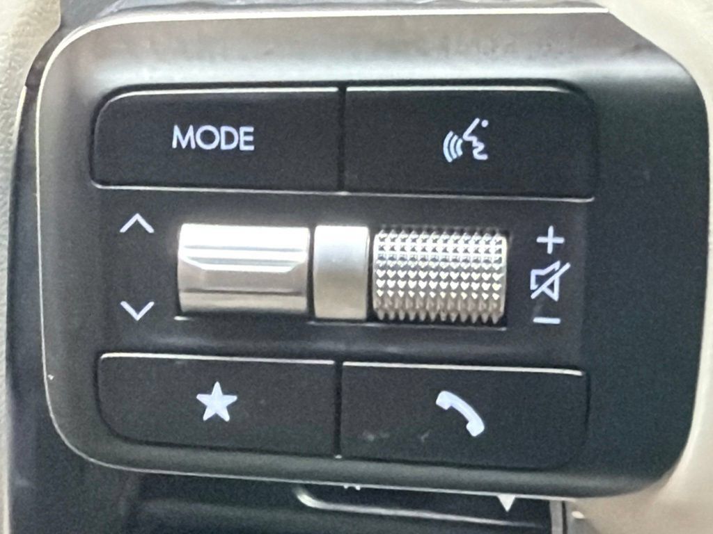 Certified 2026 Hyundai Santa Fe SEL FWD image 21
