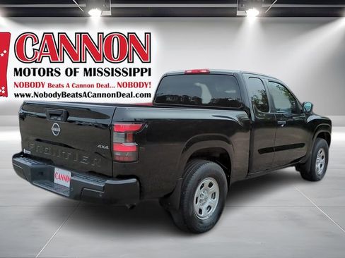Used 2022 Nissan Frontier S w/ Technology Package AWD/4WD image 5