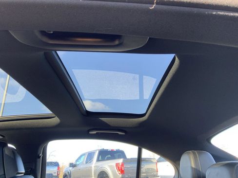 Used 2022 Mercedes-Benz C 300 4MATIC Sedan image 56