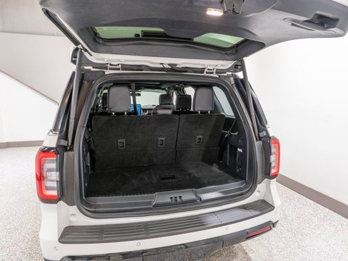 Used 2023 Ford Expedition Limited RWD image 35