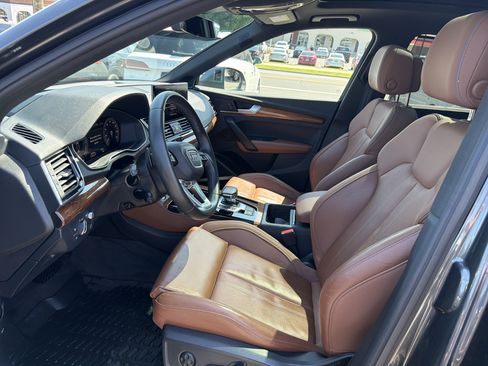 Certified 2023 Audi Q5 e Prestige w/ Prestige Package AWD/4WD image 6