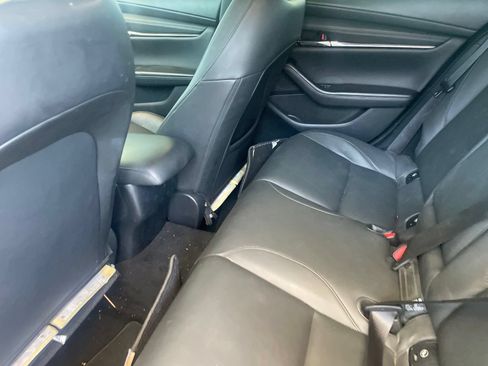 Used 2025 MAZDA MAZDA3 s FWD image 15