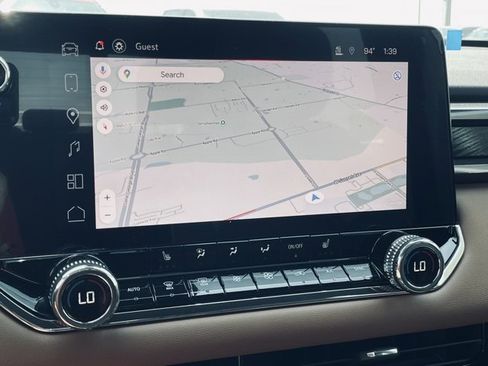 New 2025 GMC Canyon AT4 w/ Nightfall Edition image 17