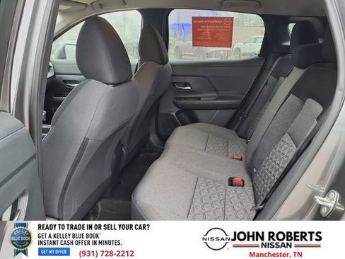 Certified 2025 Nissan Kicks SV image 9