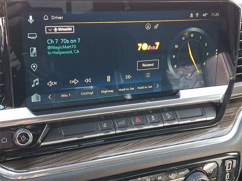 Used 2025 Chevrolet Silverado 2500 LT image 12