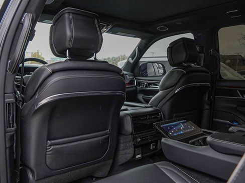 Used 2024 Jeep Grand Wagoneer Series II w/ Quick Order Packagew 28T image 28