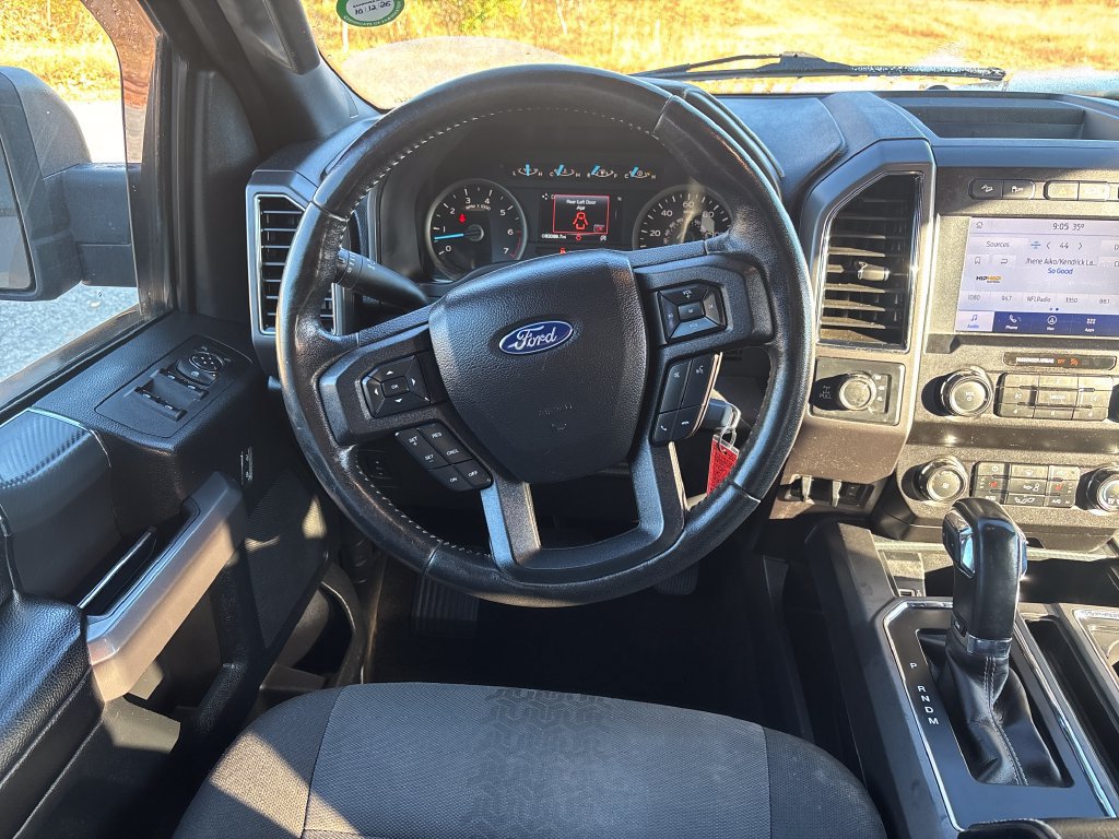 Used 2020 Ford F150 XLT w/ Equipment Group 302A Luxury AWD/4WD image 14