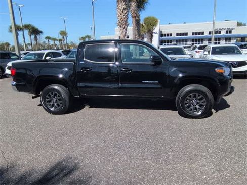 Used 2023 Toyota Tacoma SR5 image 9