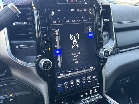 Certified 2019 RAM 3500 Laramie AWD/4WD image 19