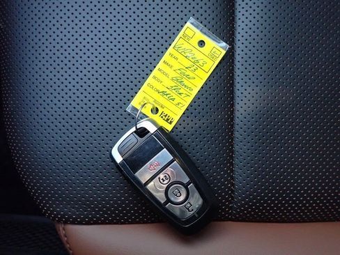 Used 2023 Ford Bronco Sport Badlands w/ Premium Package image 30