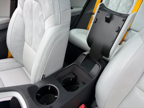 Used 2023 Polestar Polestar 2 w/ Pilot Pack AWD/4WD image 32