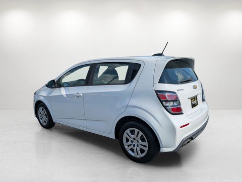 Used 2020 Chevrolet Sonic LT FWD image 7
