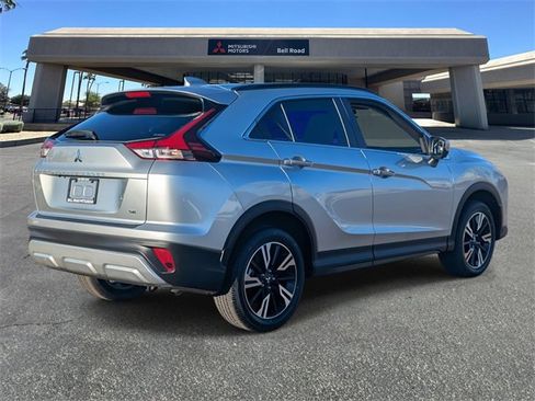 New 2026 Mitsubishi Eclipse Cross SE image 3