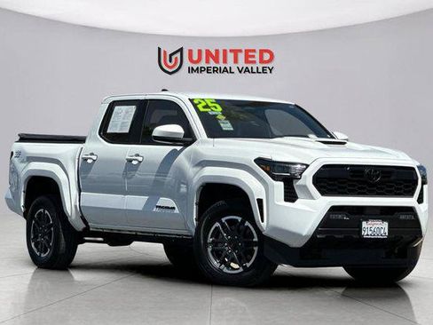 Certified 2025 Toyota Tacoma TRD Sport RWD image 1