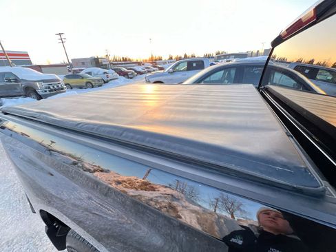 Used 2023 Chevrolet Silverado 1500 Custom image 24