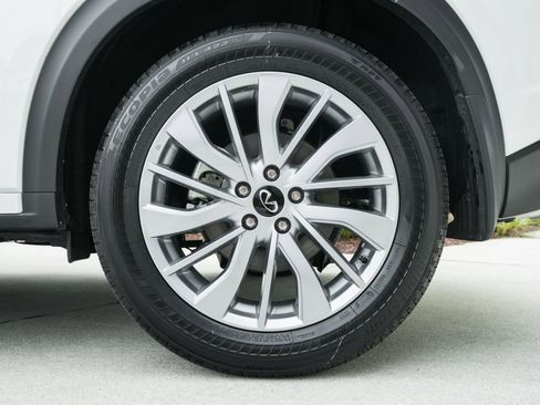 Used 2025 INFINITI QX50 Luxe image 28