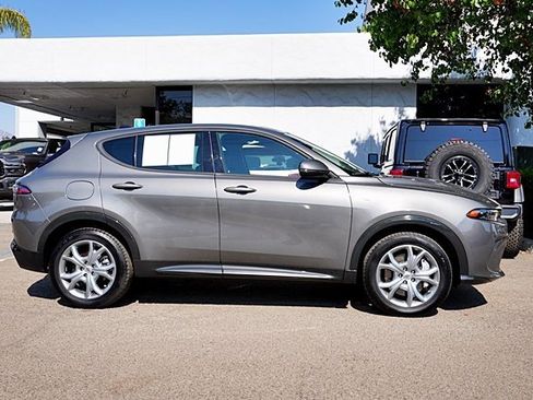 Certified 2024 Dodge Hornet R/T Plus image 7