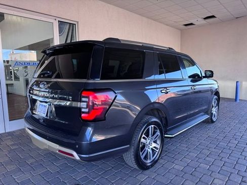 Certified 2023 Ford Expedition Limited image 5