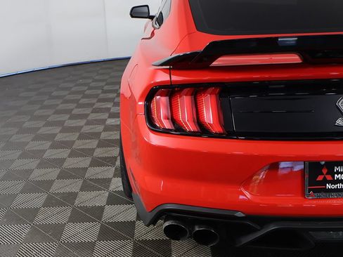 Used 2021 Ford Mustang Shelby GT500 w/ Technology Package RWD image 15