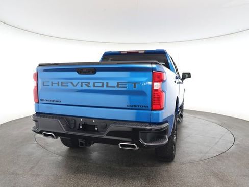 Used 2022 Chevrolet Silverado 1500 Custom Trail Boss w/ LPO, Dark Essentials Package image 16