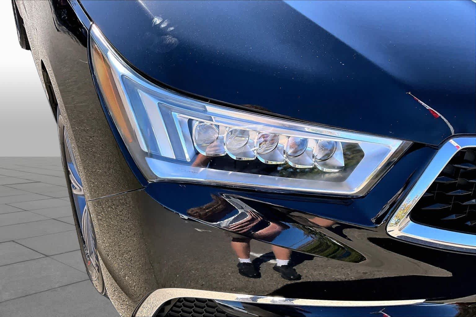 Used 2020 Acura MDX FWD image 27