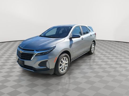 Used 2023 Chevrolet Equinox LT image 4